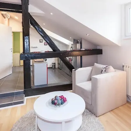 He-ra With Free Parking Apartment Skopje