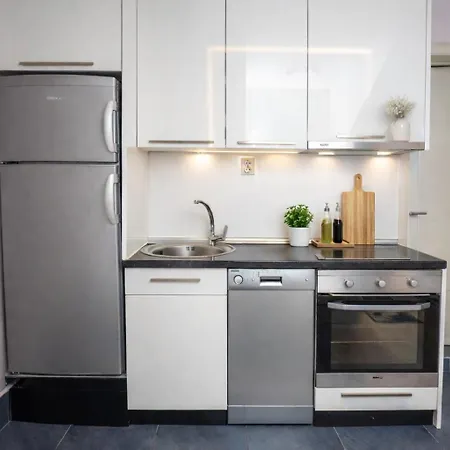 Apartment He-ra With Free Parking Skopje